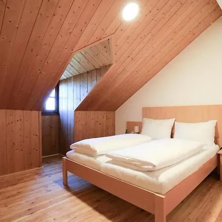 ホテル Erentrudisalm Elsbethen